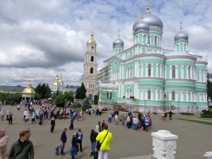 главный собор Дивеево - храм Святой Троицы